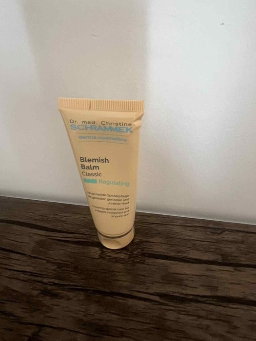 Fond de ten și BB cream