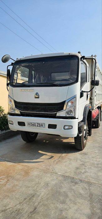 Howo Sinotruk sotiladi
