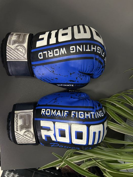 Перчатки боксерские