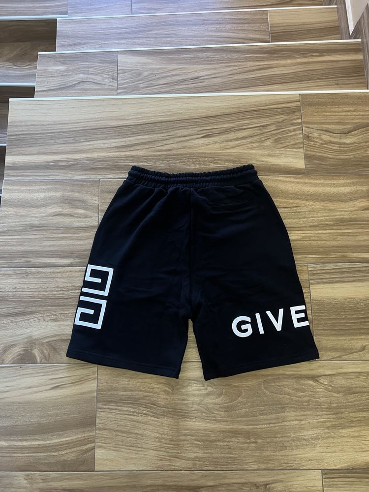 Givenchy fleece къси гащи