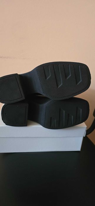 Дамски боти от естествена кожа номер 39