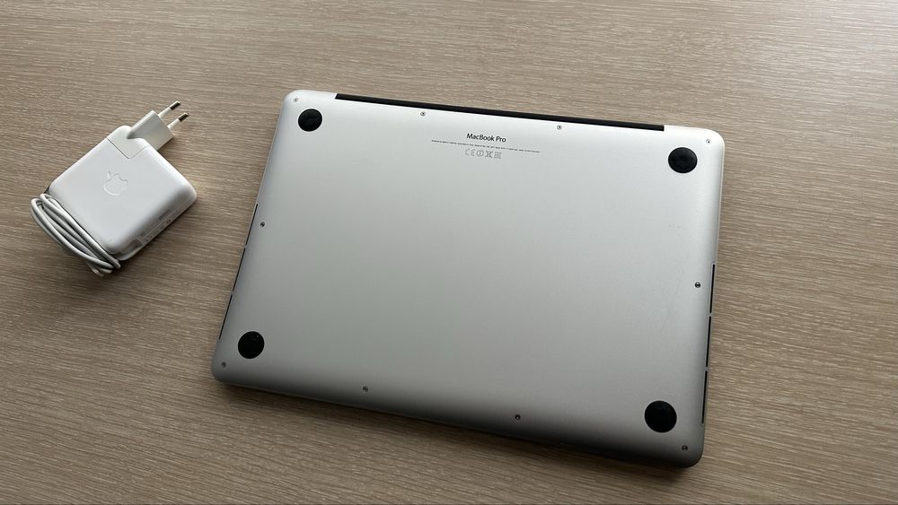 Apple MacBook Pro 13.3" Retina