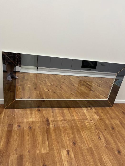 Продам Зеркало с рамкой