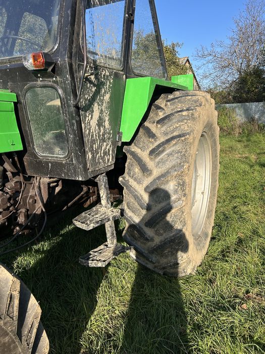 Tractor universal 1010 cu motor iveco 180 cp