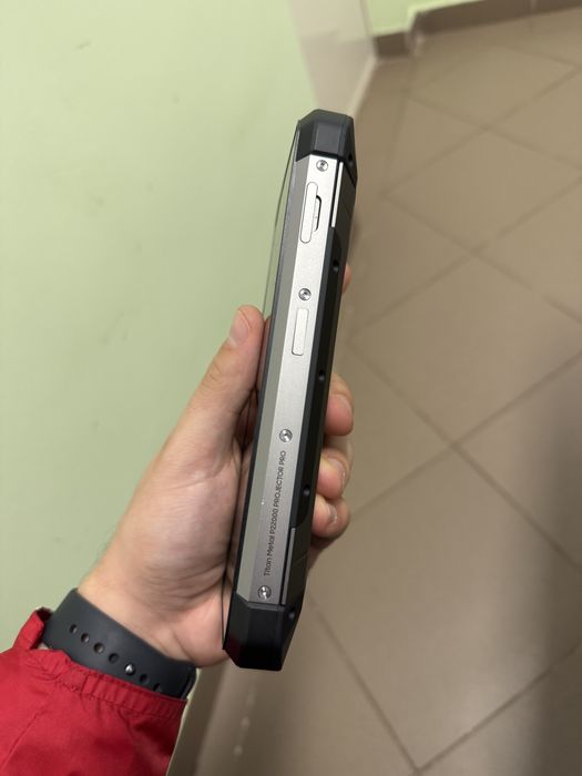 Telefon Mobil iHunt Titan Metal P22000 PRO Projector