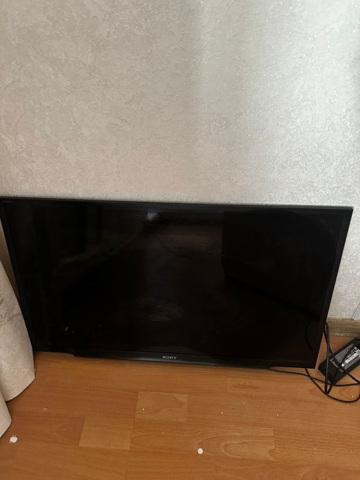 Срочно продам телевизор