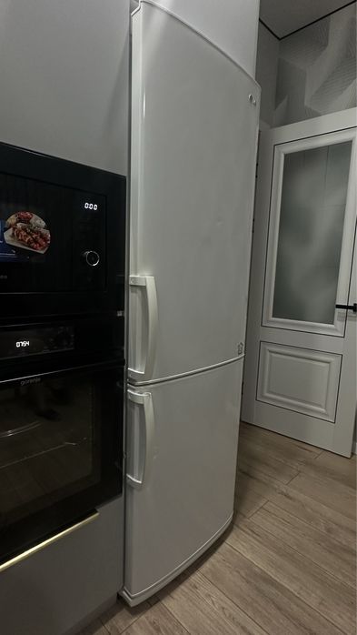 Срочно продается холодильник