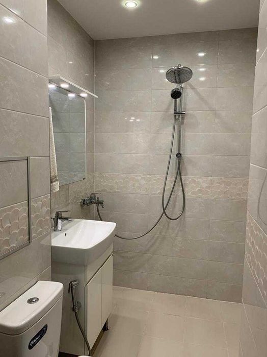 Продава се Тристаен апартамент в София, Люлин 7 - 90 кв.м за 1723 €/кв.м - Снимка #2