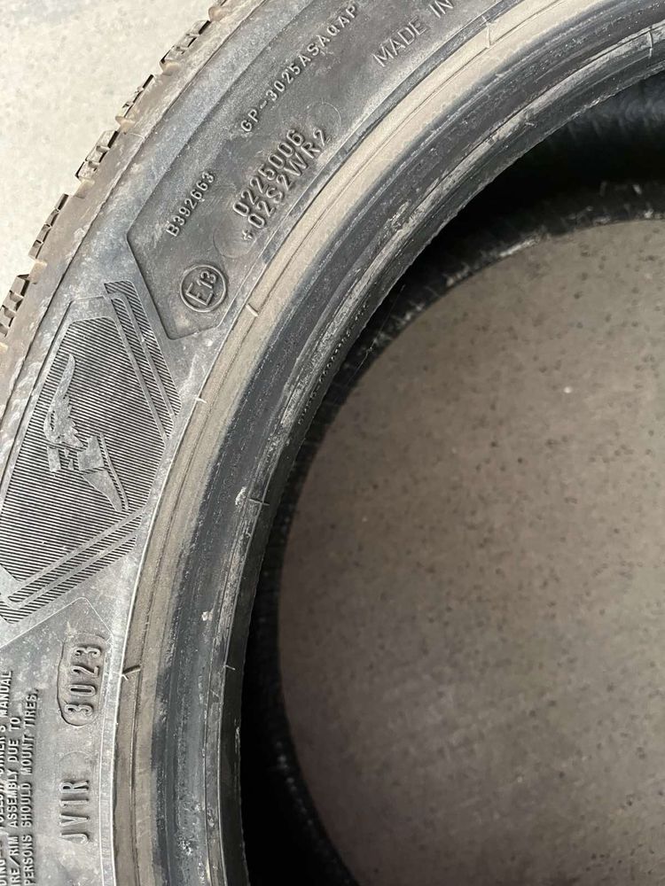 Зимни гуми 4 броя комплект 235/45/R18