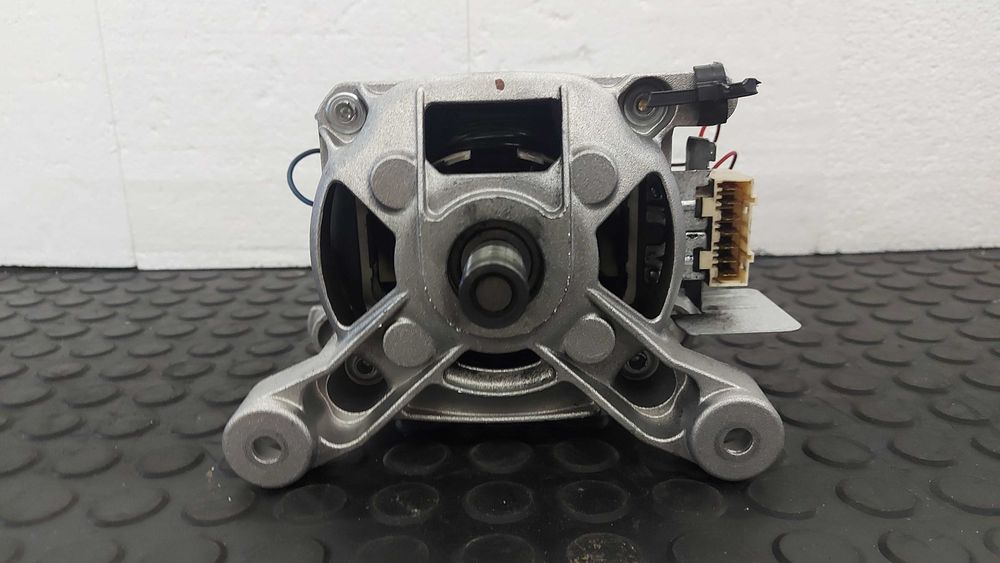 Motor 7 pini Masina de spalat WHIRLPOOL AWS7100/ R22