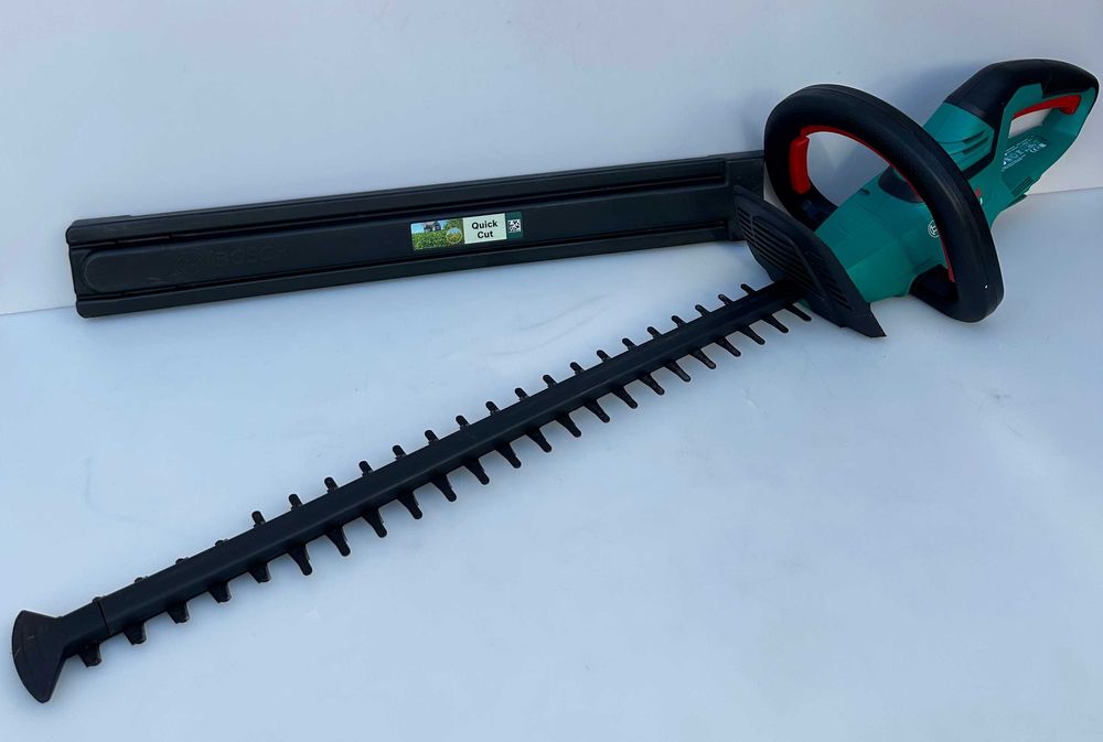 Bosch AHS 55-20 Li - Акумулаторен храсторез 18V като нов!