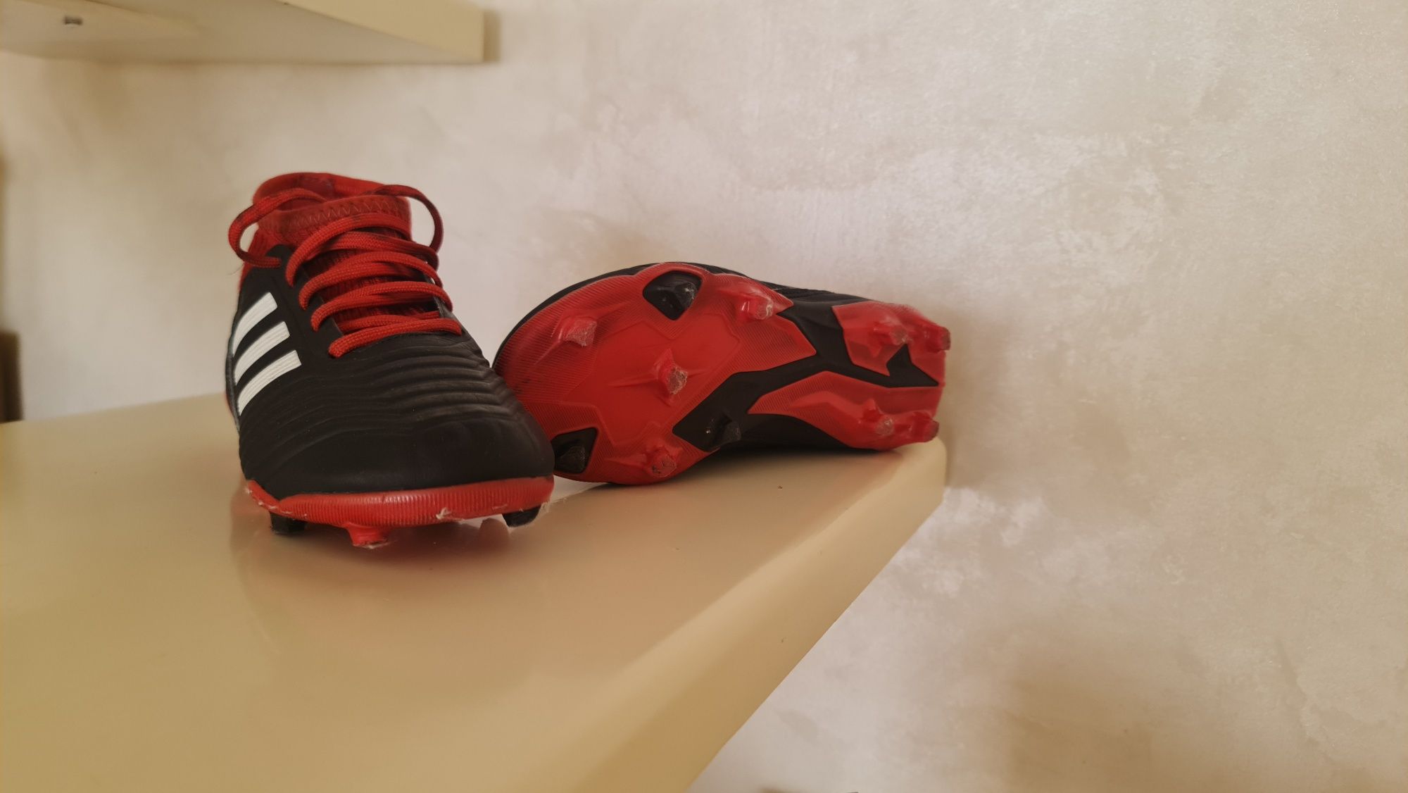 Бутонки nike adidas