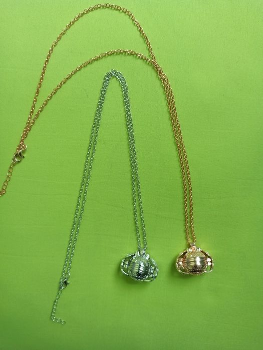 Медальон ангелски крила за снимки. Последни бройки