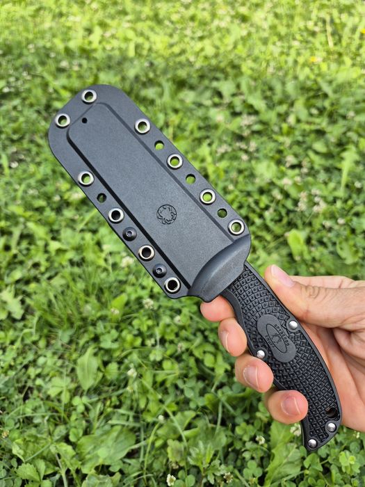 Тактически нож Spyderco Enuff FB31,фиксирана фултанг острие,два цвята