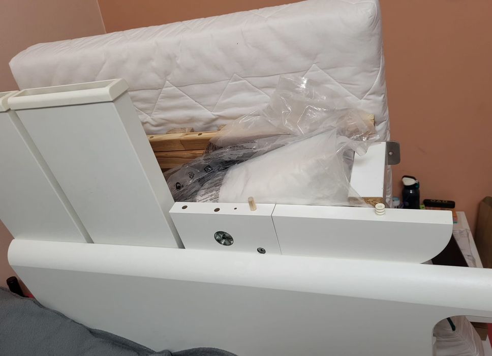 Vând pat pentru copii + saltea IKEA