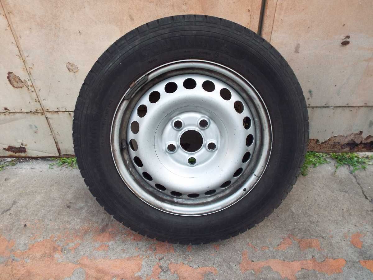 vand roata de rezerva pe 16" pt vw transporter t5 si t6 pret 300ron