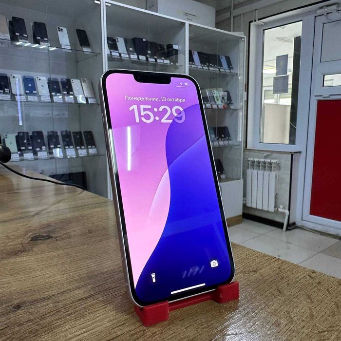 Сотовый телефон Apple iPhone 13 128GB / sk151329