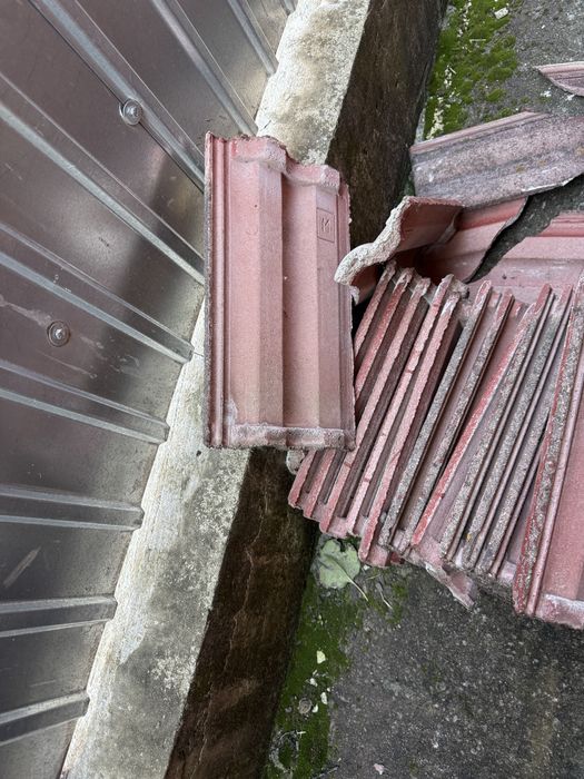 Vand tigla in stare foarte buna