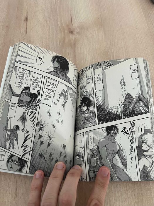 Vand Attack on Titan volumele 8-23