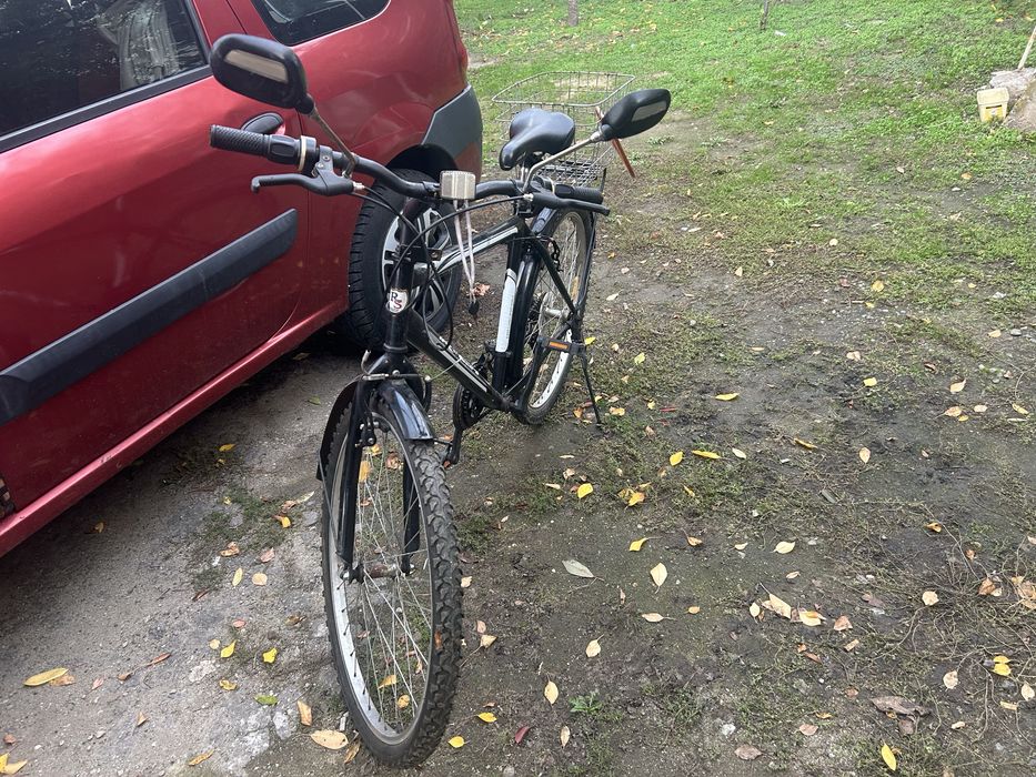 Vand bicicleta impecabila