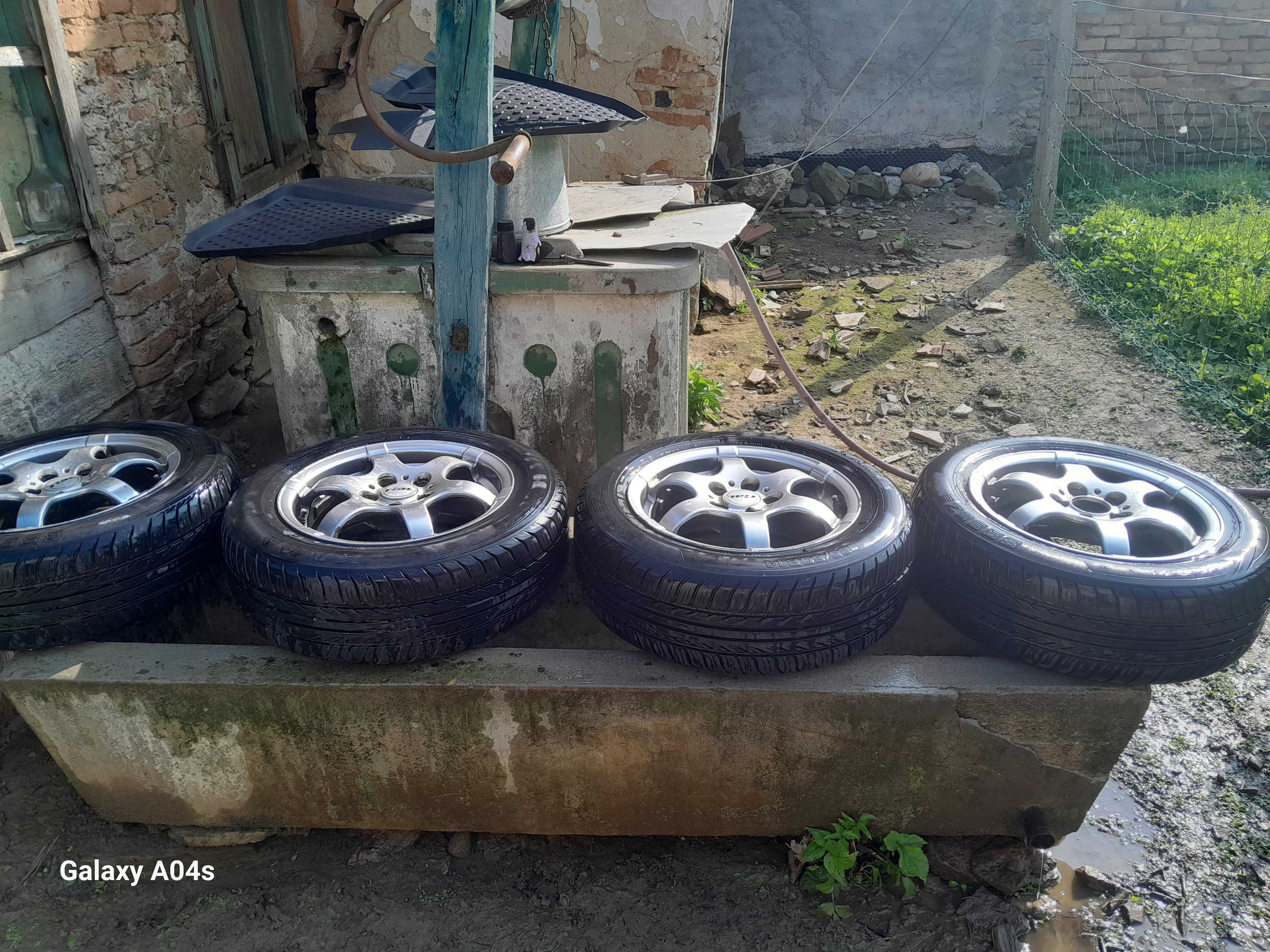 Roți auto de vară 185 60 14