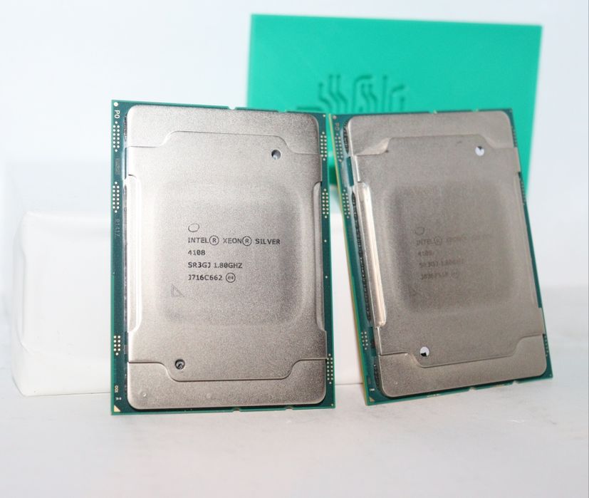 2 x Procesor Intel Xeon Silver 4108 8C/16T 1.8/3.0GHz 85W LGA3647