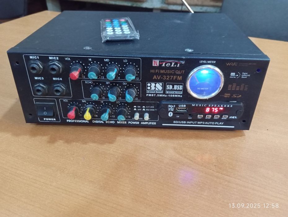 HI-FI MUSIC ovt AV-327fm