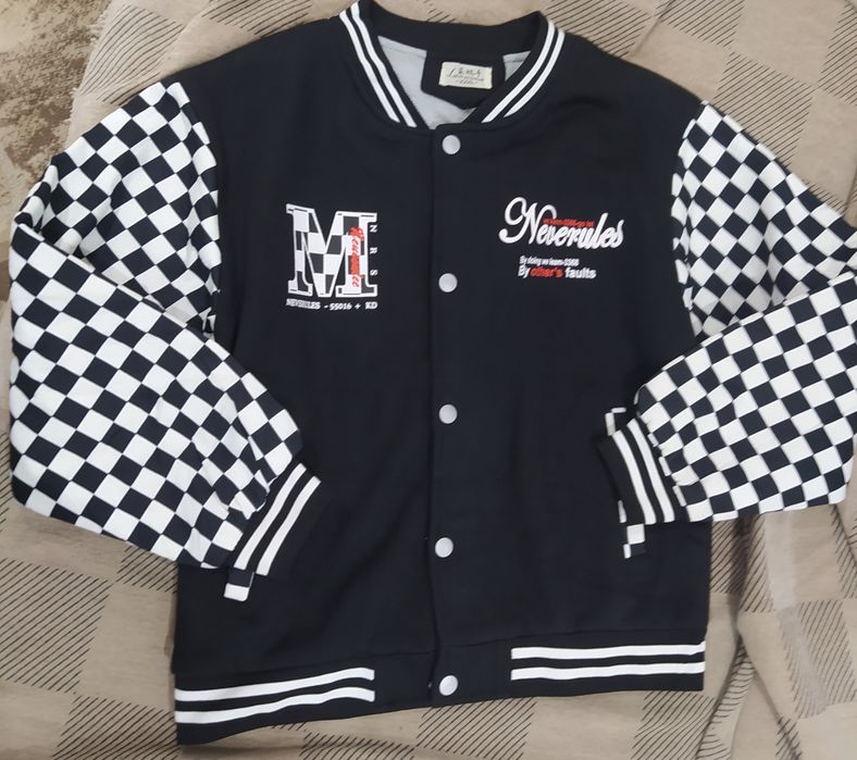 Бомбер 3хл новый 48-50