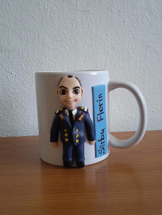 Căni personalizate din lut polimeric, realizate manual cu atenție l