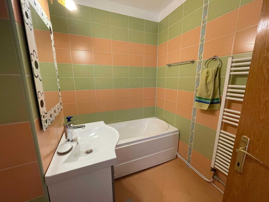 Agentie inchiriem apartament 3 camere 1 Mai-Sara,Centrala,AC