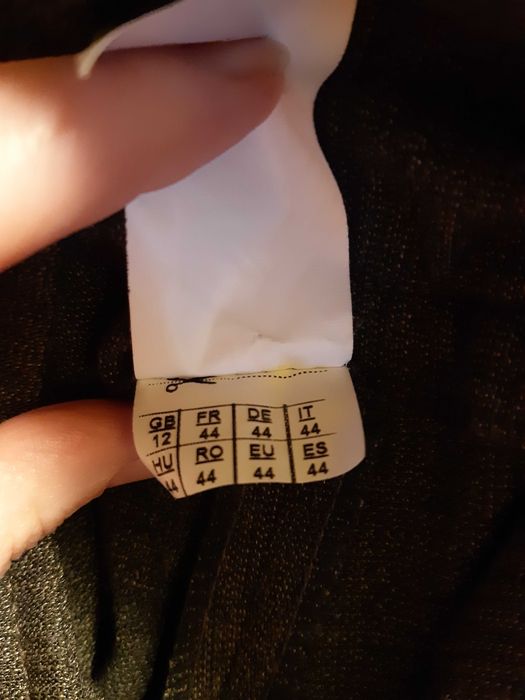 Pantaloni de lana, lungi, talie inalta