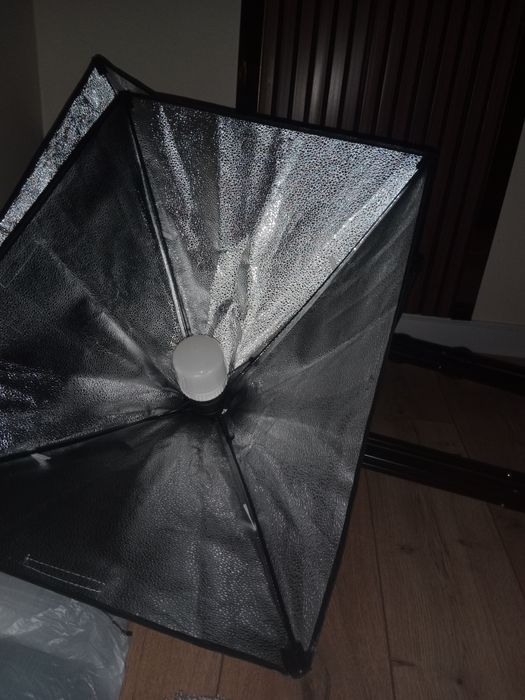 Софтбокс с лампой