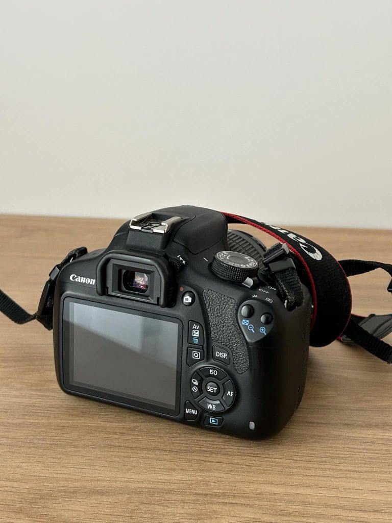 Canon EOS 1200d + чанта
