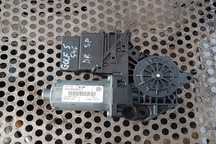 Motoras macara geam spate dreapta 1K4839402D Volkswagen VW Golf 5  [din 2003 pana  2009] seria Hatc