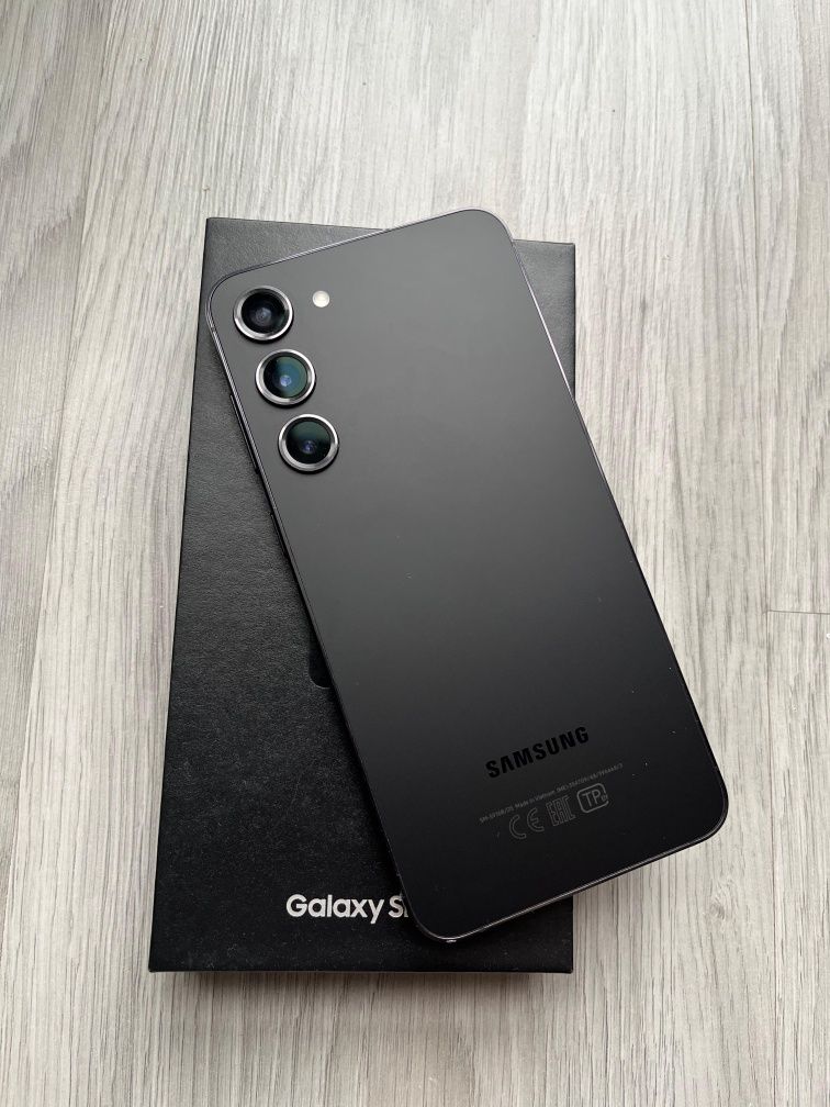 S23Plus 256gb black