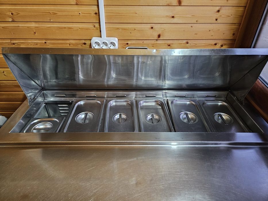 Masa rece plus vitrina de prezentare plus cuve pastrare