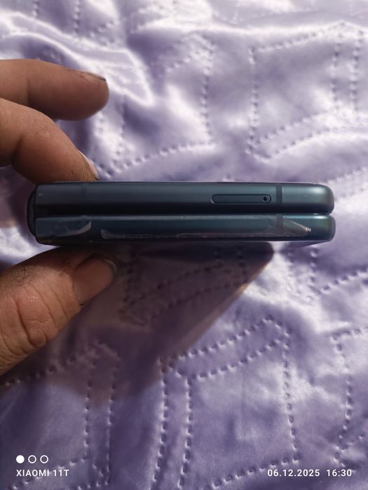 Samsung Z flip 3 256/8