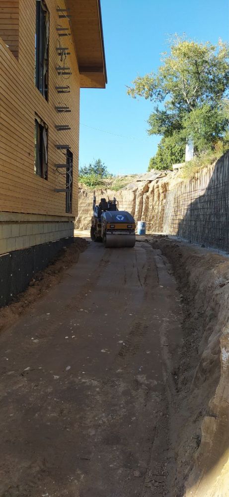 Услуги Каток Аренда от 5тонн до 20 тонн Грунтовый