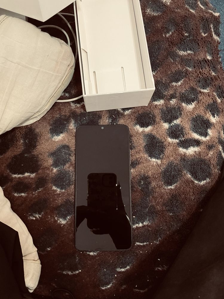 Продам Redmi 12 C