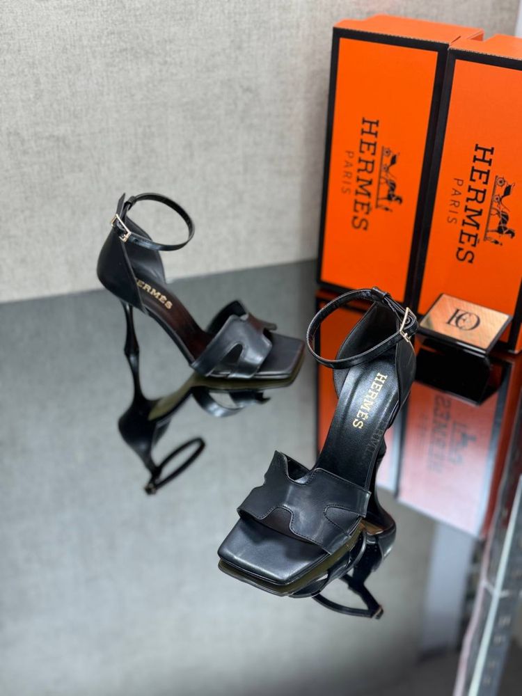 Дамски сандали Hermes