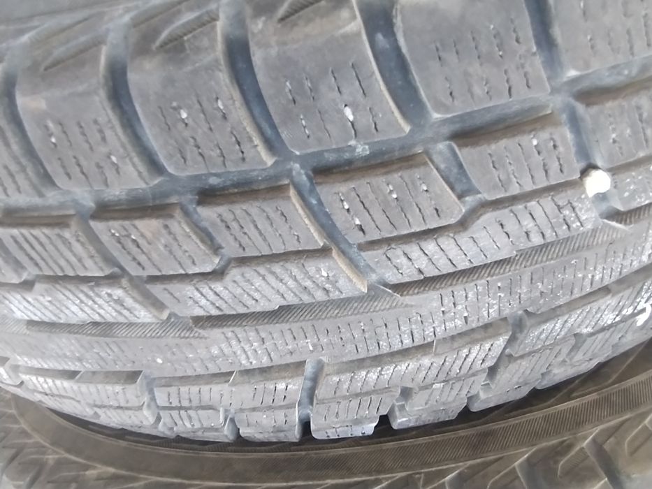 215/65R16 YOKOHAMA зимни гуми за 4х4