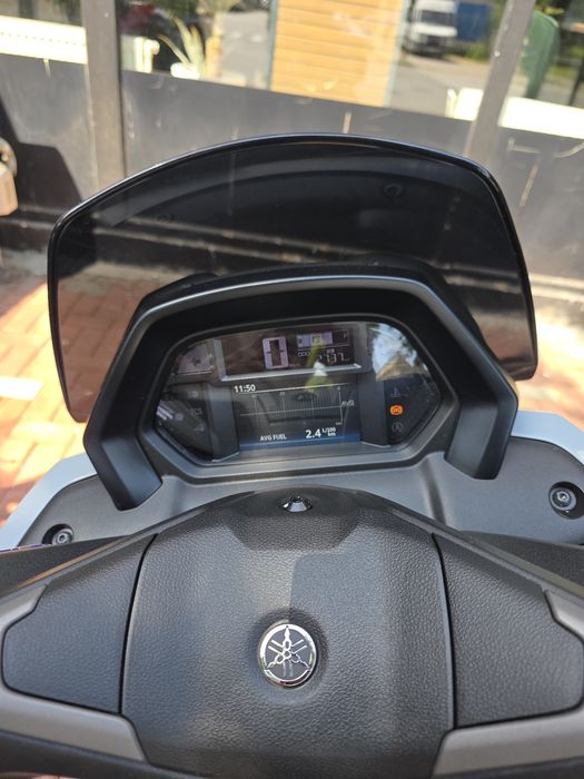 Scuter NMAX Tech Max 125cc