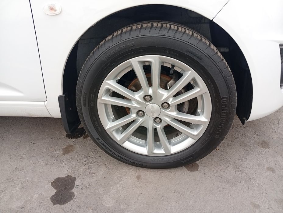 Срочно продается спарк