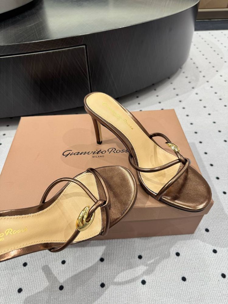 Sandale Gianvito Rossi