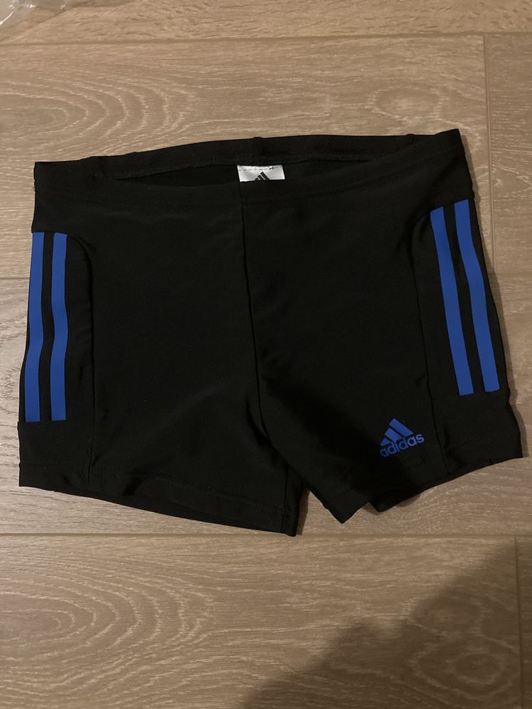 Slipi Adidas piscină