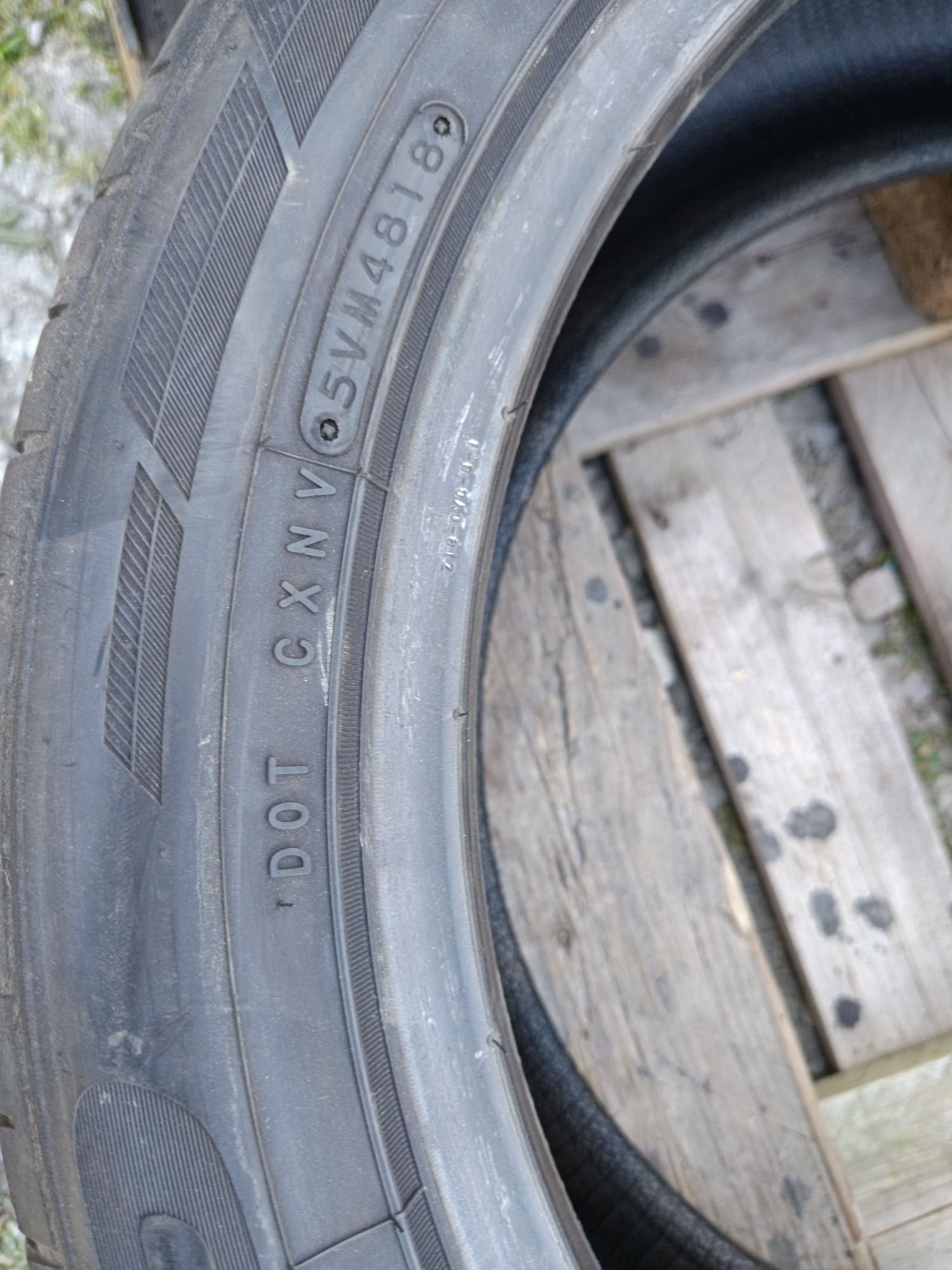 235 50 R 19 99W TOYO PROXES Sport  Дот 4818