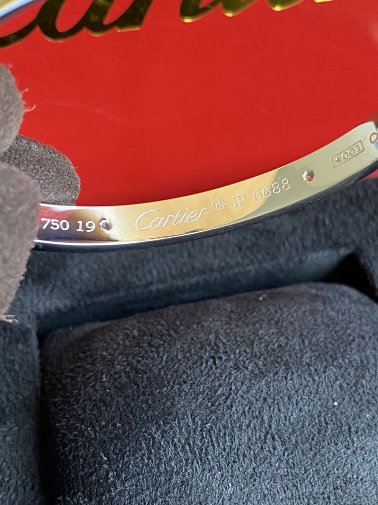 Brățară Cartier LOVE 19 cm White Gold 18K Diamond