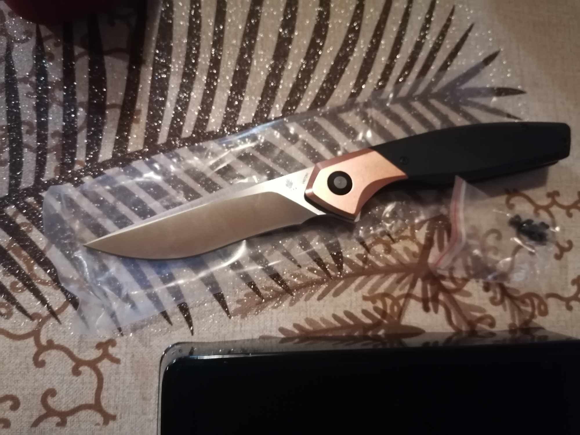 Kizer grasiozo n690
