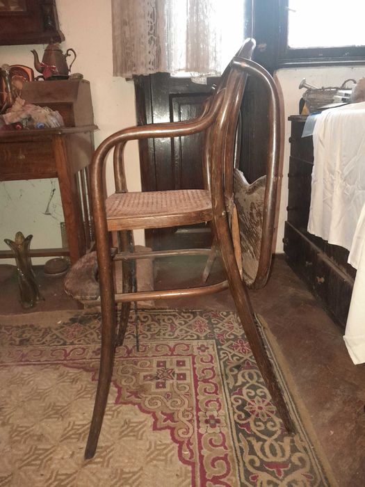 Scaun de Bebeluș vintage din Lemn Curbat Art Nouveau Stil Thonet, 1950