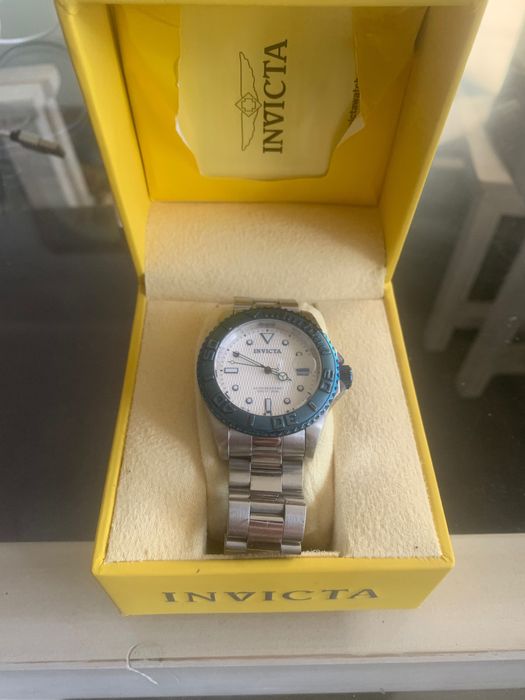 Часовник INVICTA